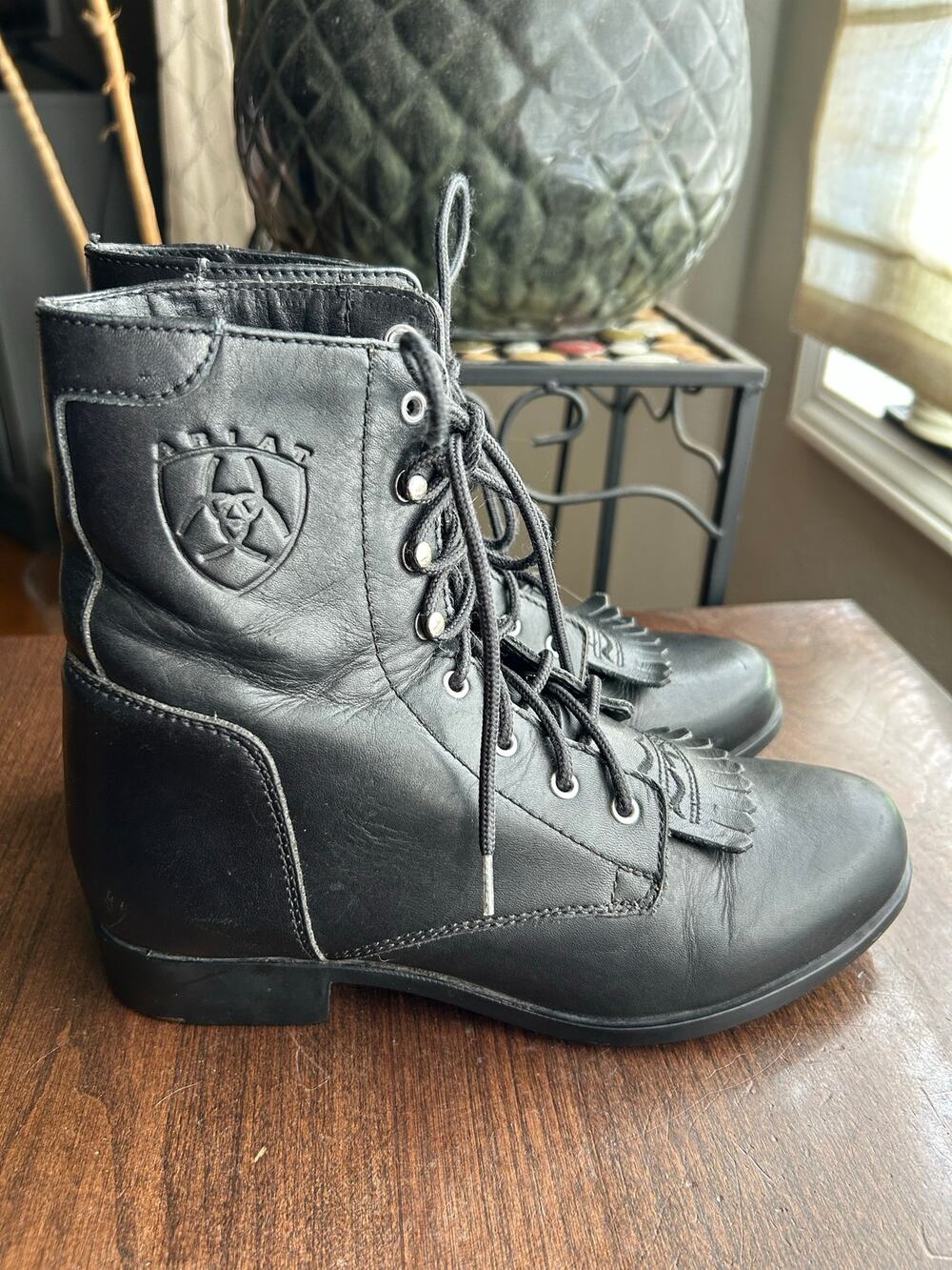 Ariat Lacer Heritage Black Leather Kiltie Boots 6 Woman’s